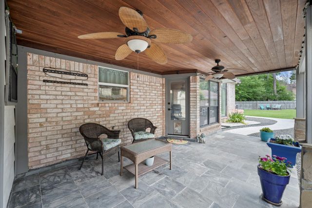 13907 Calmont Drive, Houston, TX 77070