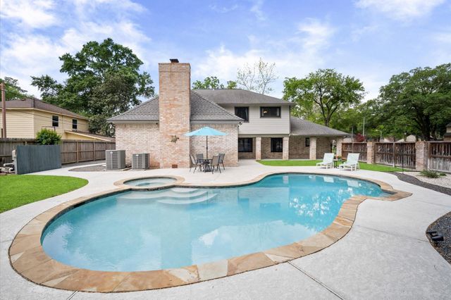 13907 Calmont Drive, Houston, TX 77070