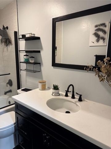 4070 Sierra Terrace, Sunrise, FL 33351