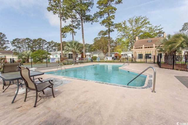 1652 Perry Circle, Myrtle Beach, SC 29577