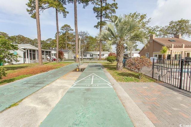 1652 Perry Circle, Myrtle Beach, SC 29577