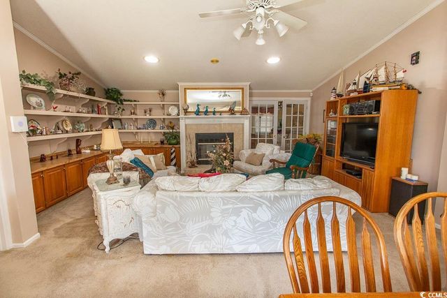 1652 Perry Circle, Myrtle Beach, SC 29577