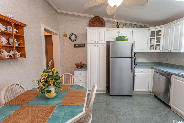 1652 Perry Circle, Myrtle Beach, SC 29577