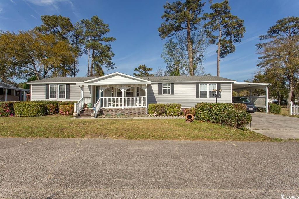 1652 Perry Circle, Myrtle Beach, SC 29577