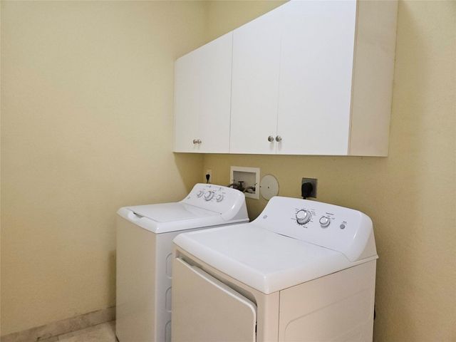 995 NW 168th Avenue -, Pembroke Pines, FL 33028