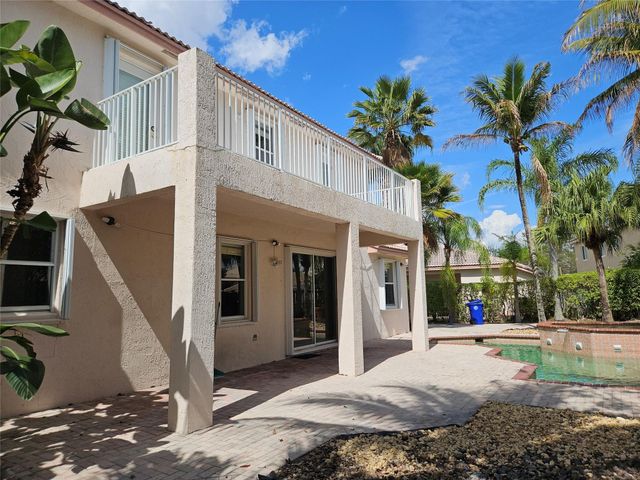 995 NW 168th Avenue -, Pembroke Pines, FL 33028