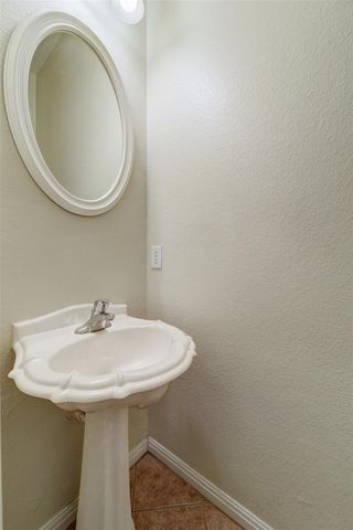 5102 Caswell Ave A, Austin, TX 78751