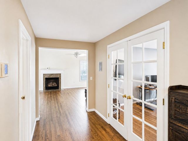 25 Jessica Drive, Merrimack, NH 03054