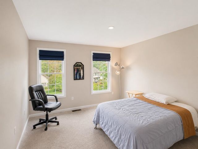 25 Jessica Drive, Merrimack, NH 03054