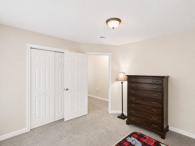 25 Jessica Drive, Merrimack, NH 03054