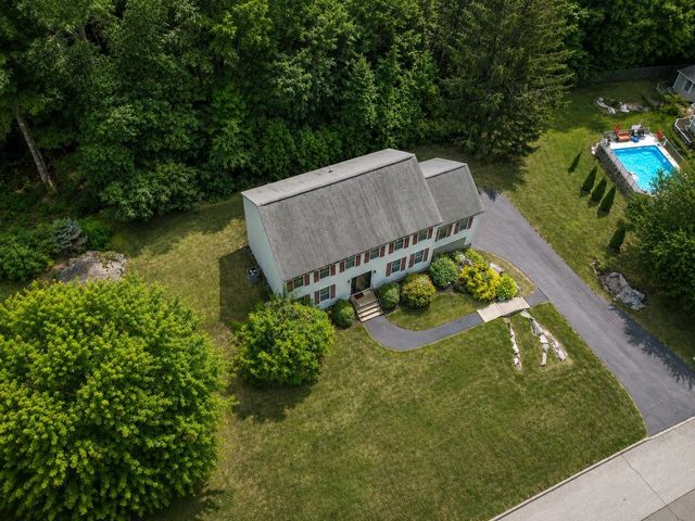 25 Jessica Drive, Merrimack, NH 03054
