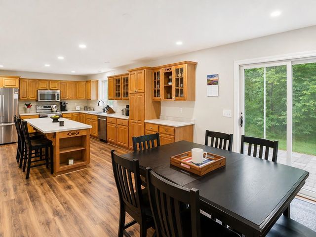 25 Jessica Drive, Merrimack, NH 03054