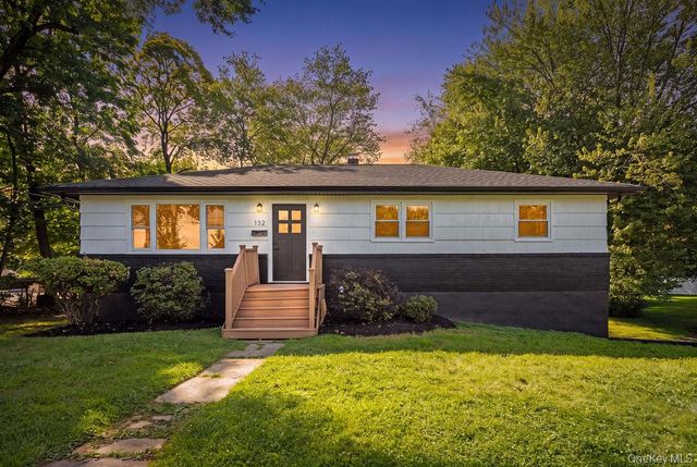 132 S Conger Avenue, Congers, NY 10920