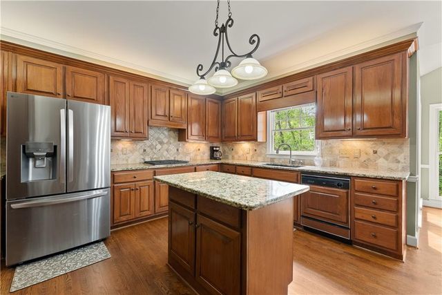 1202 Chadwick Lake Drive, Lawrenceville, GA 30043