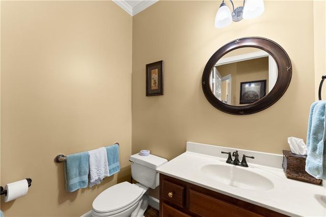 1202 Chadwick Lake Drive, Lawrenceville, GA 30043