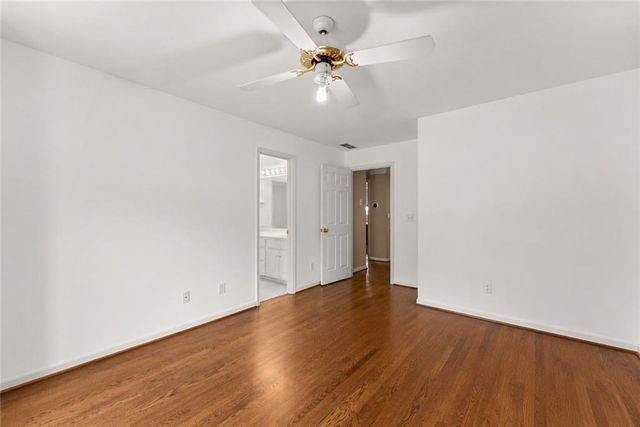 1202 Chadwick Lake Drive, Lawrenceville, GA 30043