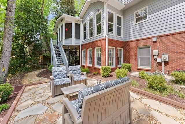 1202 Chadwick Lake Drive, Lawrenceville, GA 30043