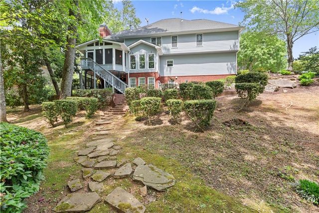 1202 Chadwick Lake Drive, Lawrenceville, GA 30043