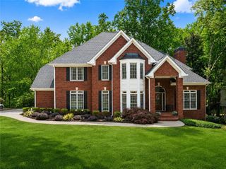 1202 Chadwick Lake Drive, Lawrenceville, GA 30043