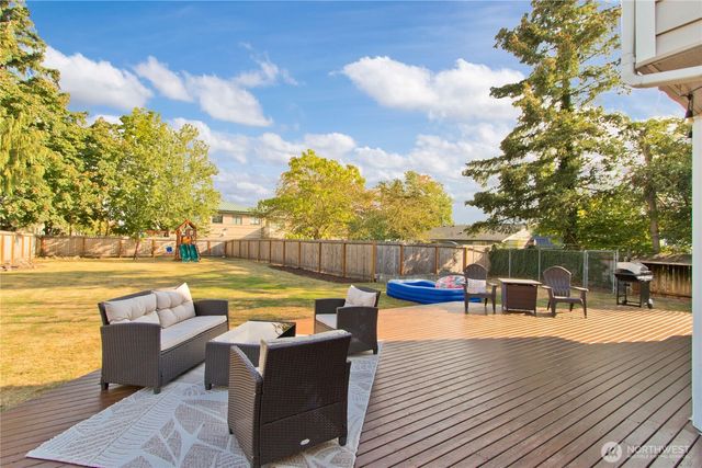 2871 Initial Avenue, Enumclaw, WA 98022