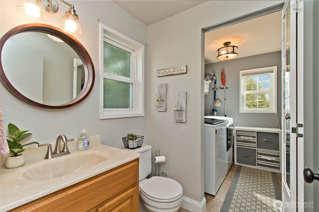 2871 Initial Avenue, Enumclaw, WA 98022