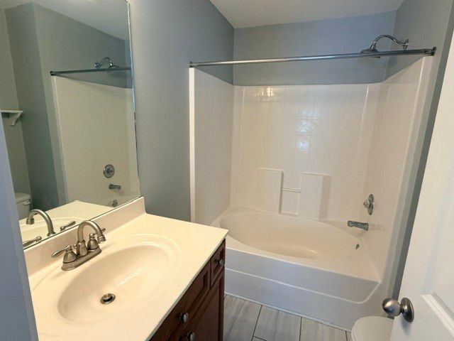 7031 Sunnywood Dr, Nashville, TN 37211