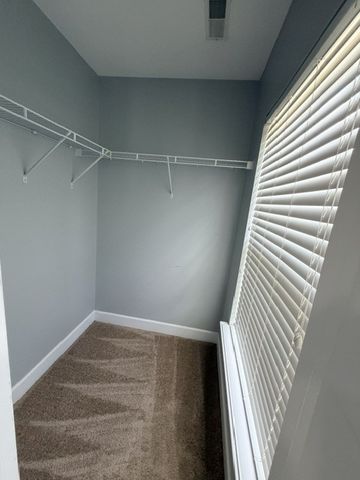 7031 Sunnywood Dr, Nashville, TN 37211