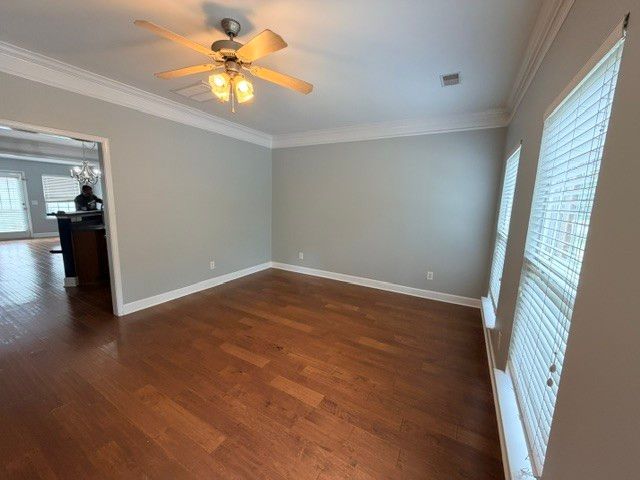 7031 Sunnywood Dr, Nashville, TN 37211