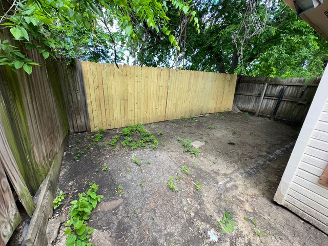 935 Fairbanks Circle, Duncanville, TX 75137