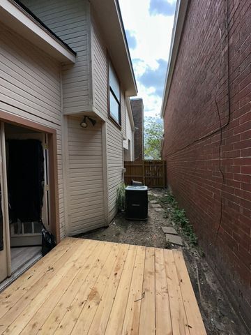 935 Fairbanks Circle, Duncanville, TX 75137