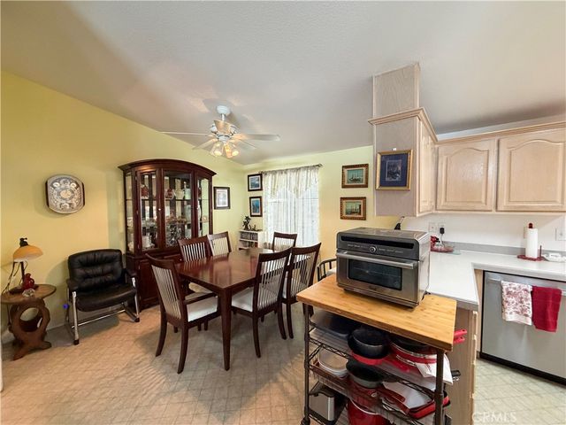 15111 Pipeline Avenue 18, Chino Hills, CA 91709