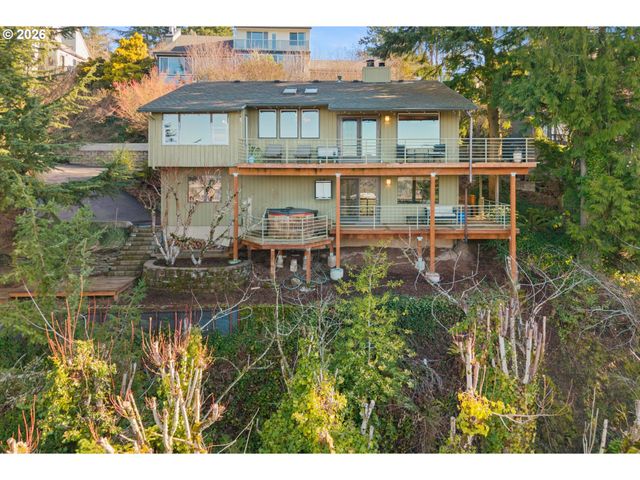 2831 Ne ROCKY BUTTE Rd, Portland, OR 97220