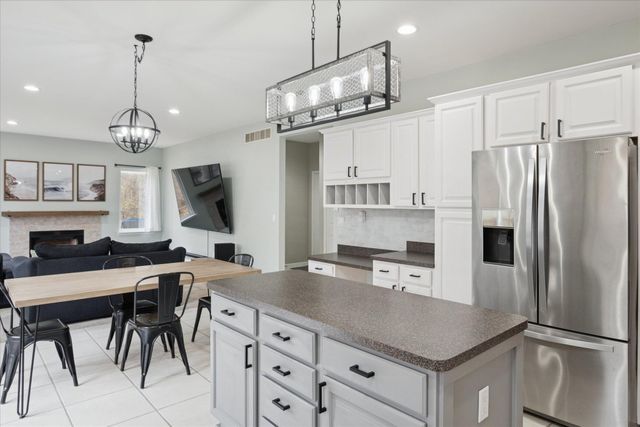 1985 Christopher Court, West Bloomfield Twp, MI 48324