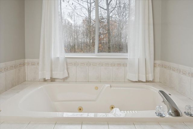 1985 Christopher Court, West Bloomfield Twp, MI 48324