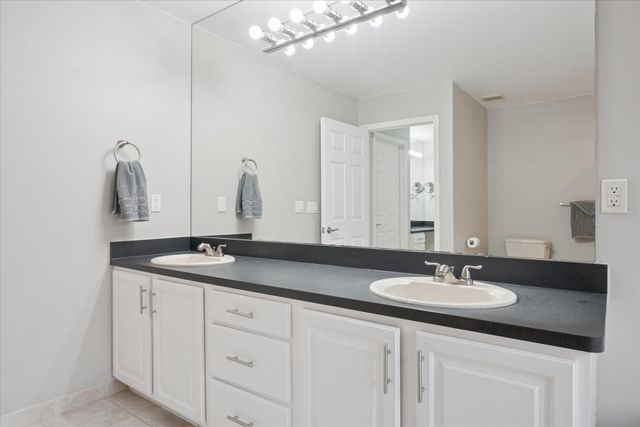 1985 Christopher Court, West Bloomfield Twp, MI 48324