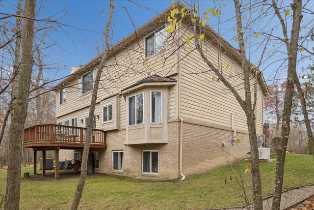 1985 Christopher Court, West Bloomfield Twp, MI 48324