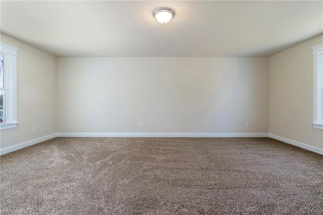 865 Greenway RD, Suffolk, VA 23438