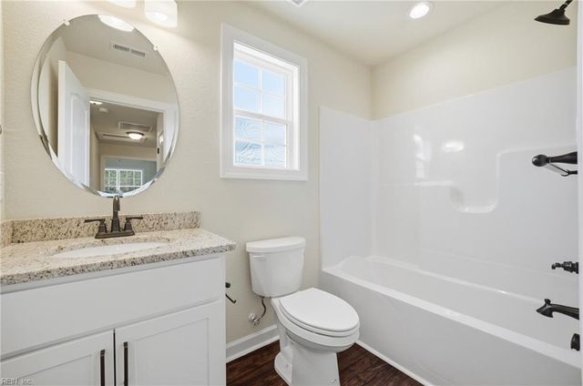 865 Greenway RD, Suffolk, VA 23438