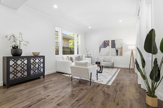 1382 Fulai Court, San Jose, CA 95125