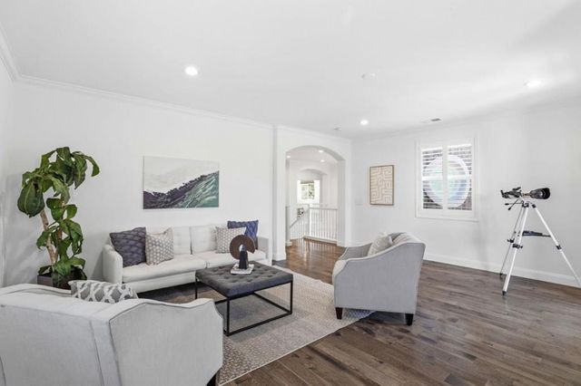 1382 Fulai Court, San Jose, CA 95125
