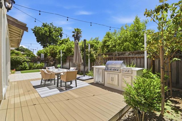 1382 Fulai Court, San Jose, CA 95125