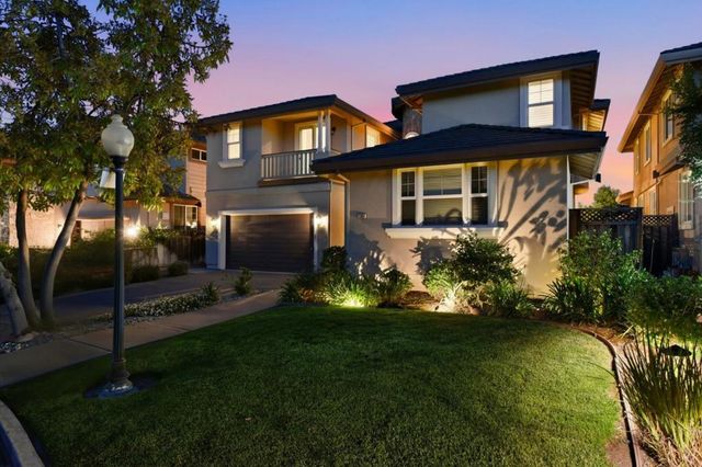 1382 Fulai Court, San Jose, CA 95125