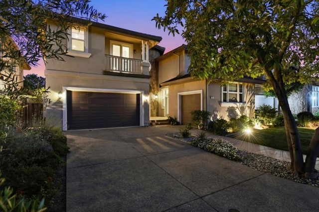 1382 Fulai Court, San Jose, CA 95125