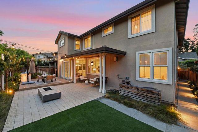 1382 Fulai Court, San Jose, CA 95125