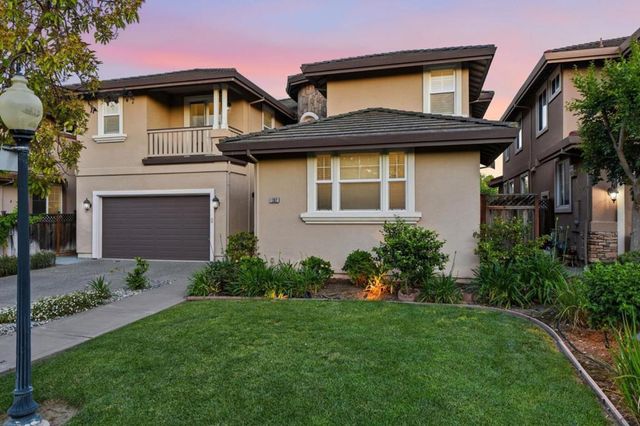 1382 Fulai Court, San Jose, CA 95125