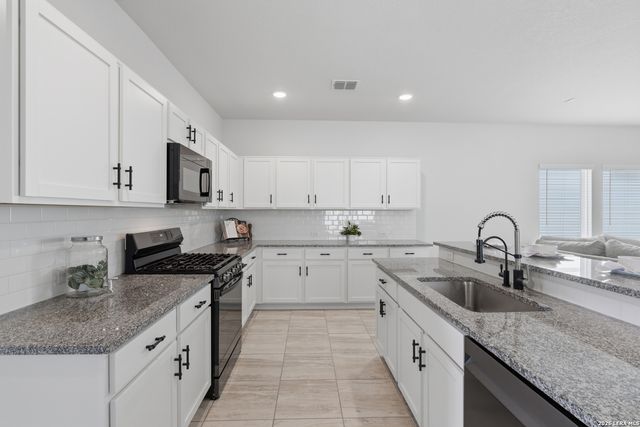 210 ANTELOPE VLY, San Antonio, TX 78253