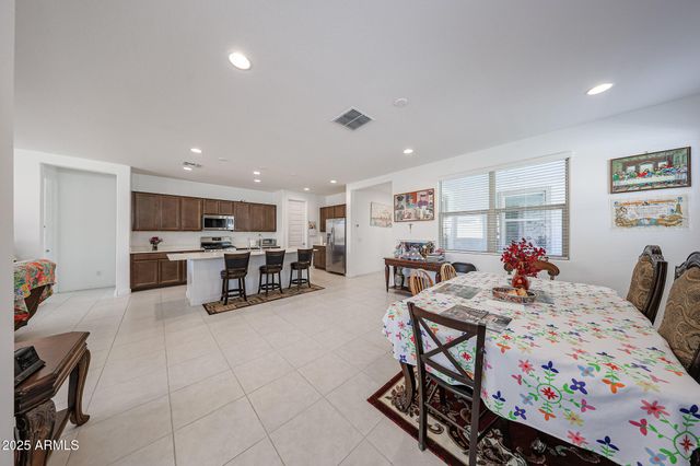12316 W WAGON WHEEL Drive, Glendale, AZ 85307