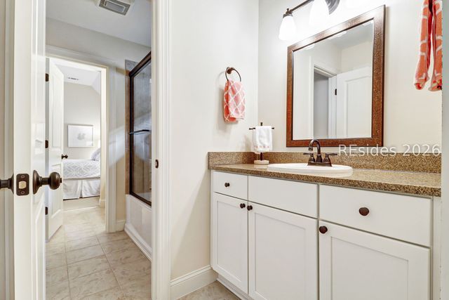 16 Honey Locust Cir, Hilton Head Island, SC 29926