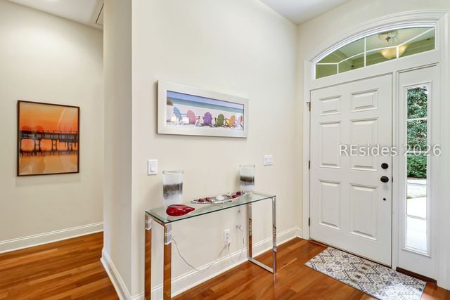 16 Honey Locust Cir, Hilton Head Island, SC 29926