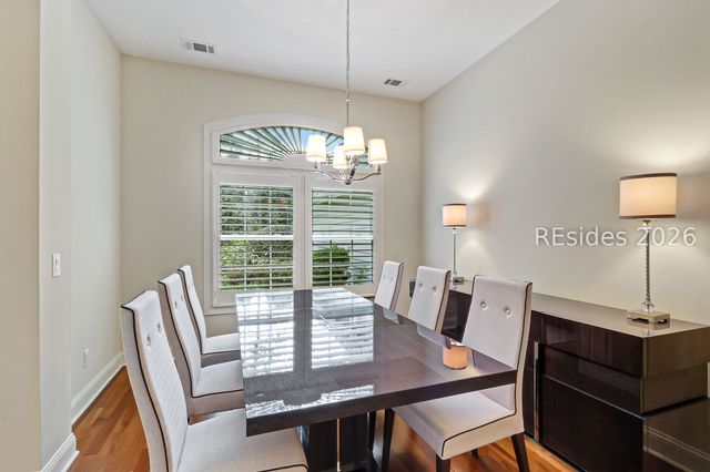 16 Honey Locust Cir, Hilton Head Island, SC 29926